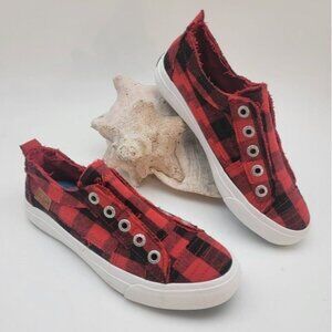 Blowfish Play Women's Slip-on  Sneakers Red Plaid Size 7.5